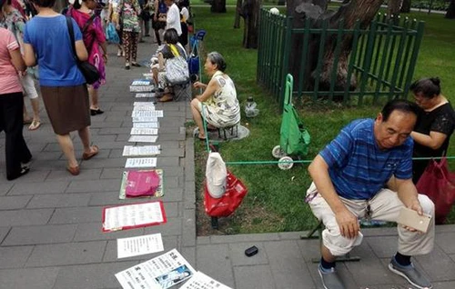 老年篮球爱好者如何练习控卫技巧_1